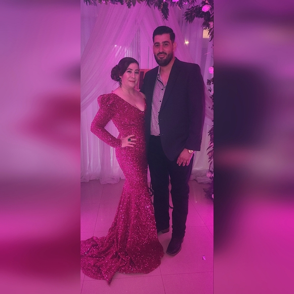 Stunning Asymmetrical sequin mermaid dress with beautiful train!!!! - Picture 1 of 3